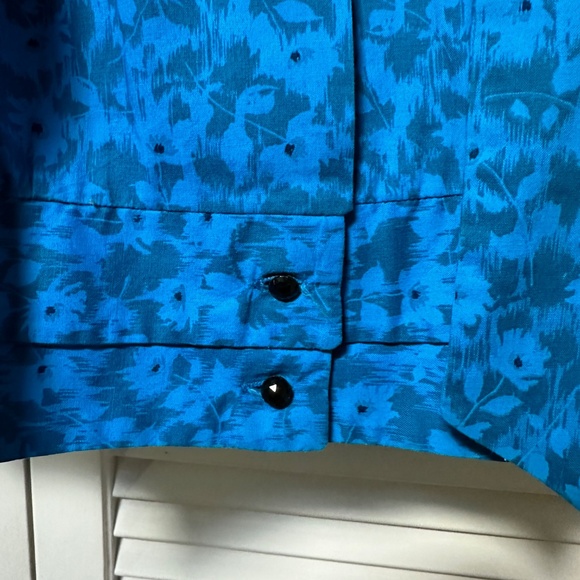 Vintage 1950s Cotton Blouse Sportkraft Cropped with Tie and Button Closure - Picture 12 of 15